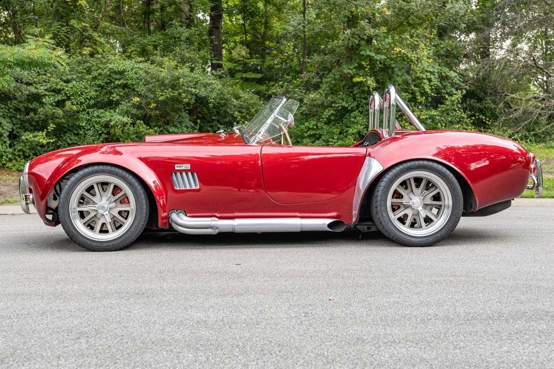 Factory Five Roadster - Image 8 of 31