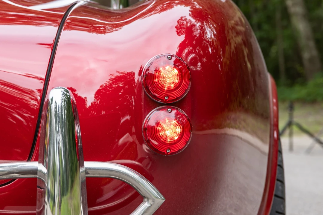 Factory Five Roadster - Image 30 of 31