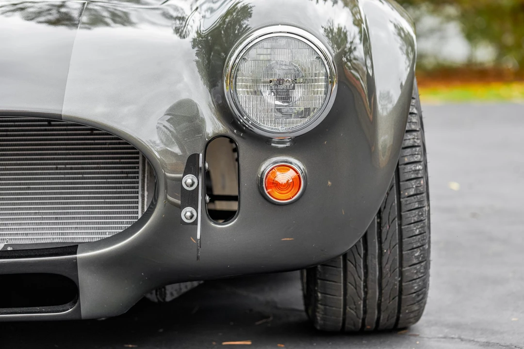 Shelby Cobra Replica - Image 14 of 31