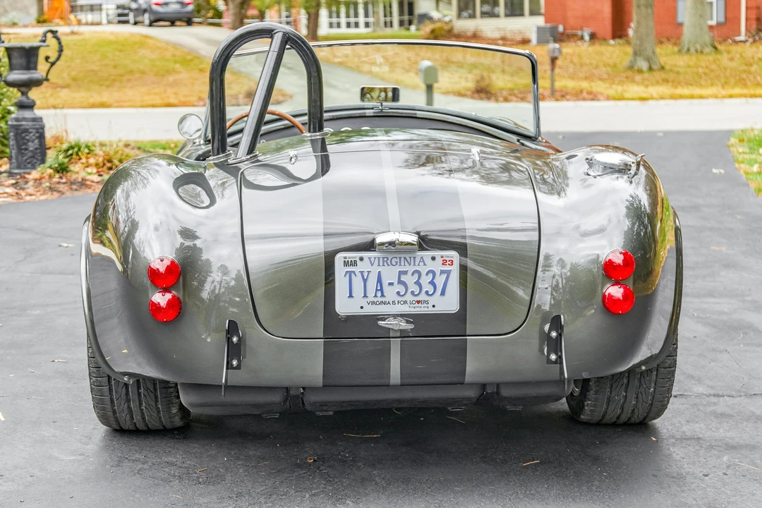 Shelby Cobra Replica - Image 6 of 31