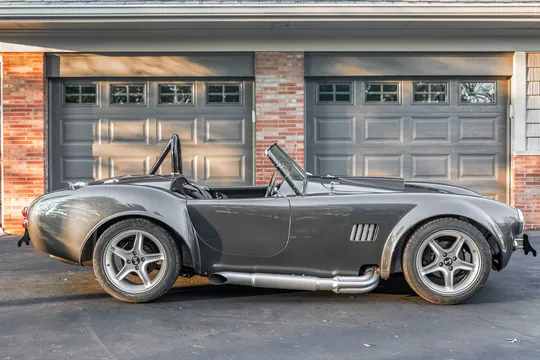 Shelby Cobra Replica - Image 3 of 31