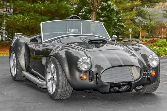 Shelby Cobra Replica - Image 2 of 31