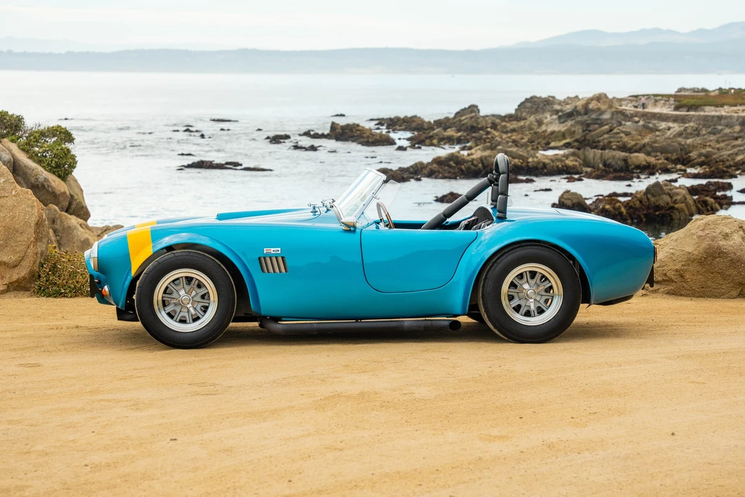 Shelby Cobra Replica - Image 7 of 31