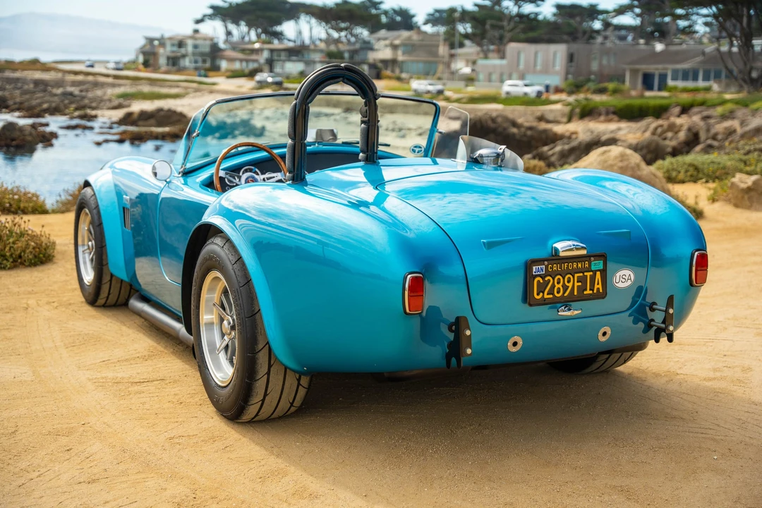 Shelby Cobra Replica - Image 11 of 31