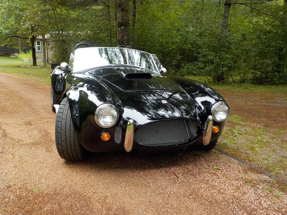 Shelby Cobra Replica - Image 5 of 31