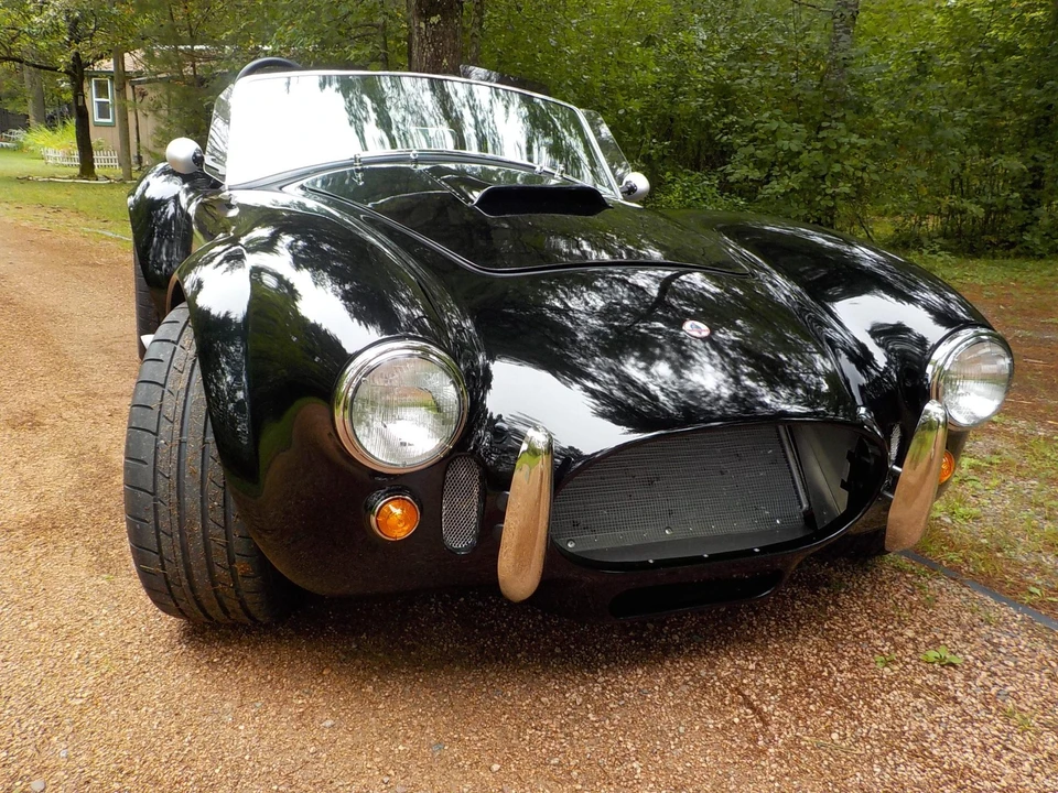 Shelby Cobra Replica - Image 6 of 31