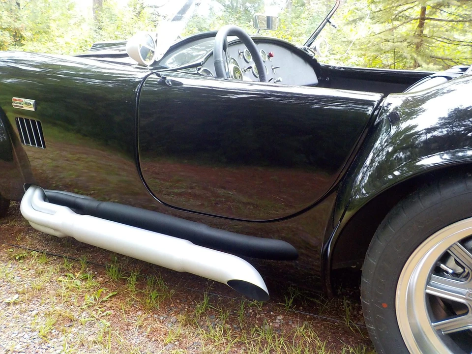 Shelby Cobra Replica - Image 24 of 31