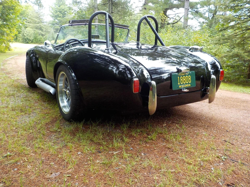 Shelby Cobra Replica - Image 14 of 31