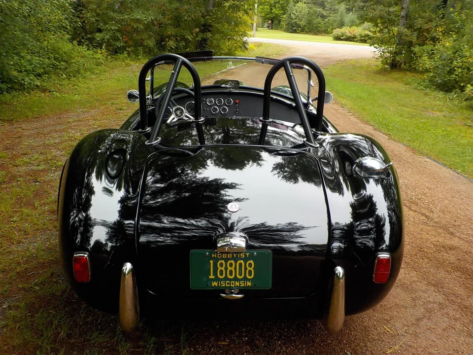 Shelby Cobra Replica - Image 12 of 31