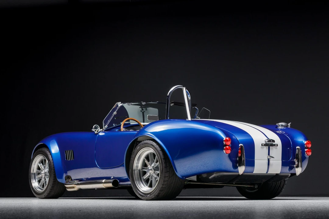 Shelby Cobra Replica - Image 12 of 31