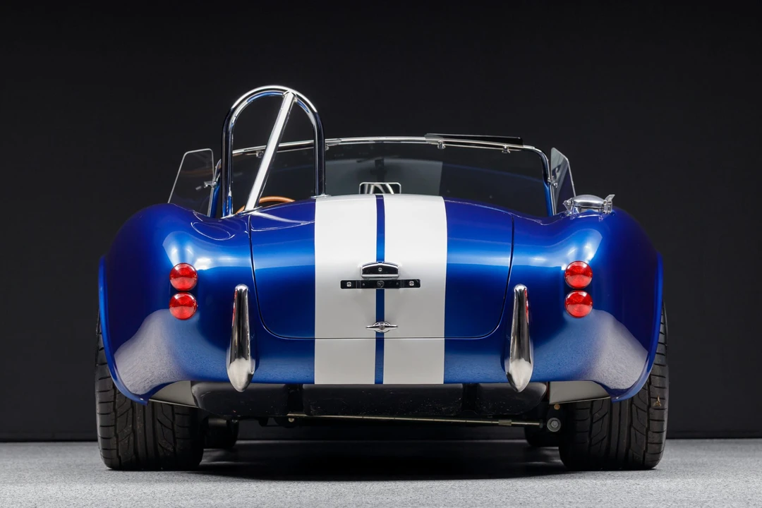 Shelby Cobra Replica - Image 11 of 31