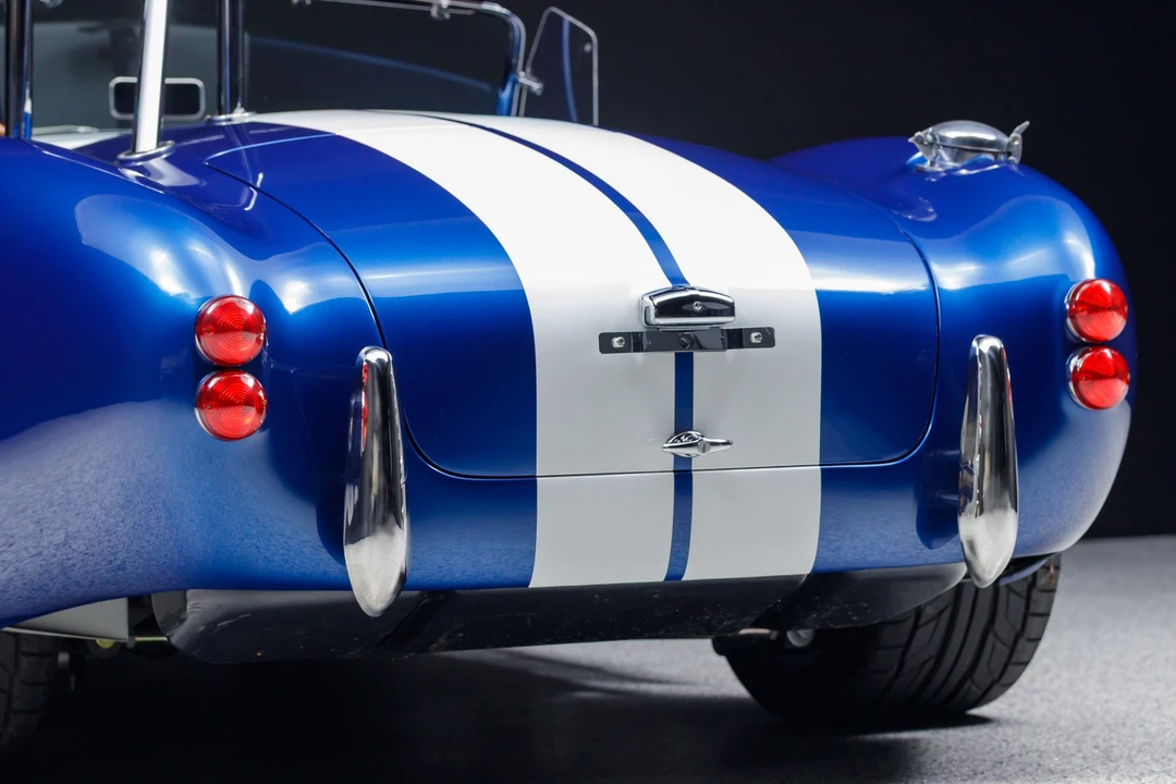 Shelby Cobra Replica - Image 22 of 31
