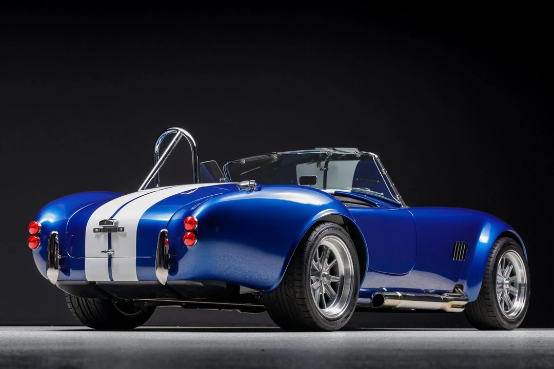 Shelby Cobra Replica - Image 10 of 31