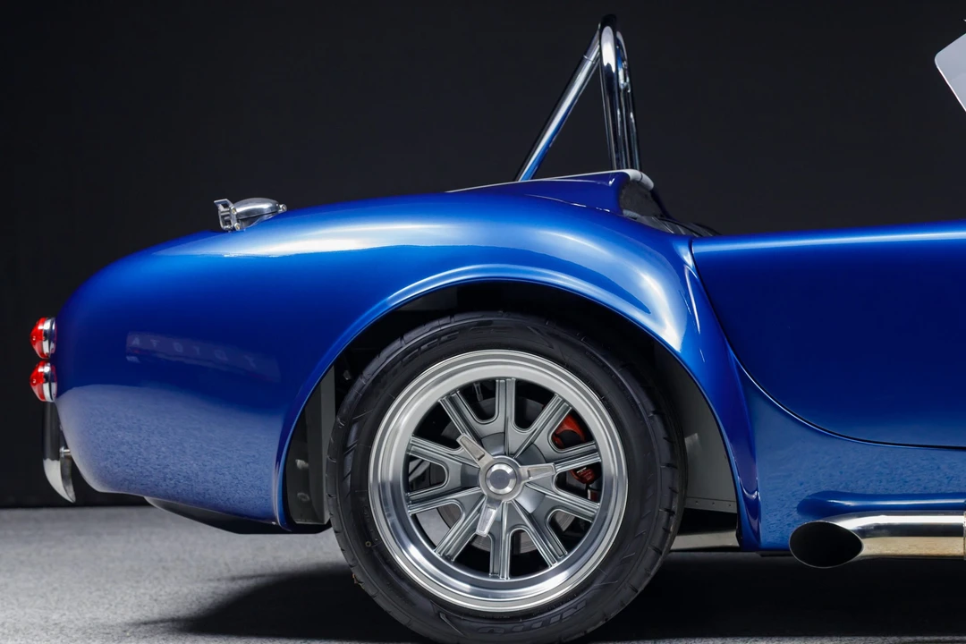 Shelby Cobra Replica - Image 20 of 31