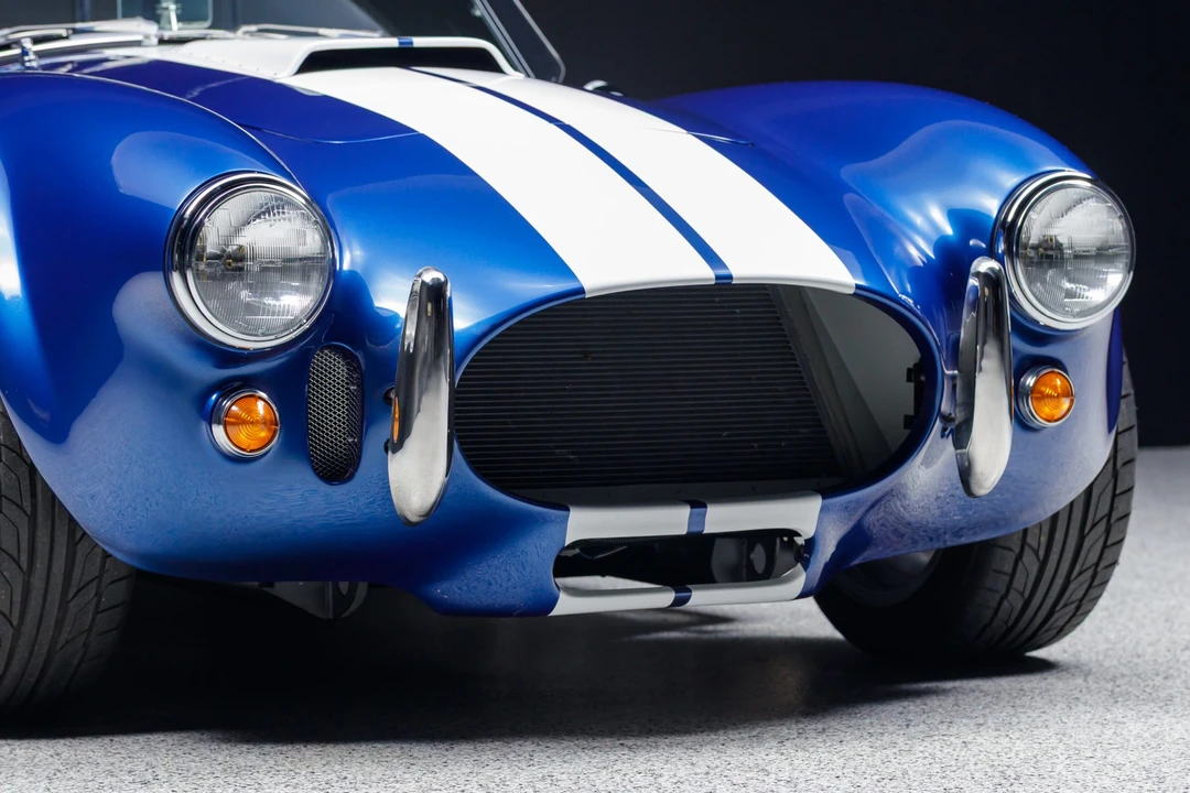 Shelby Cobra Replica - Image 17 of 31