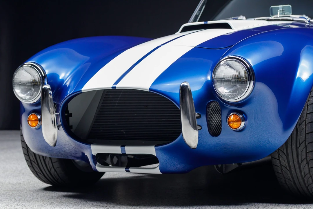 Shelby Cobra Replica - Image 16 of 31