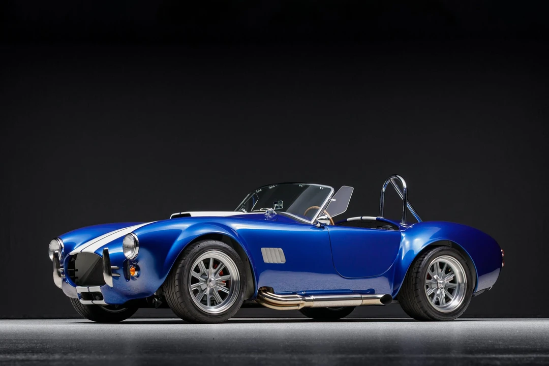 Shelby Cobra Replica - Image 2 of 31