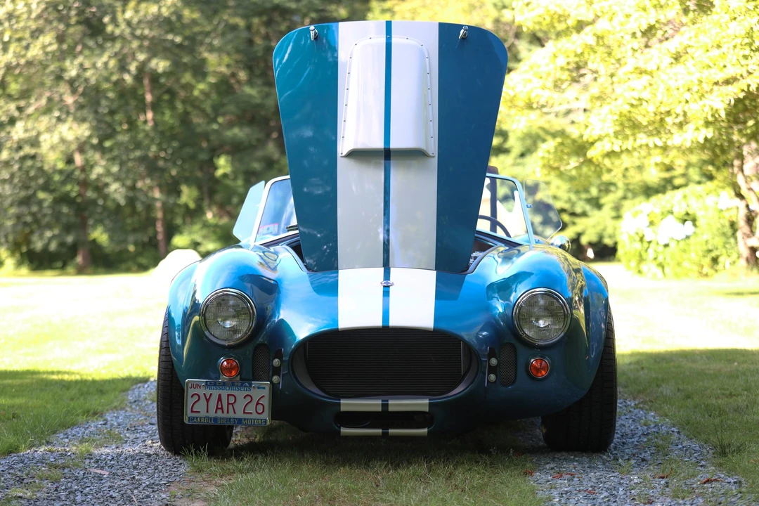 Factory Five Roadster - Image 3 of 31