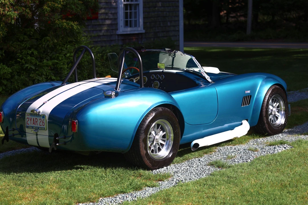 Factory Five Roadster - Image 17 of 31