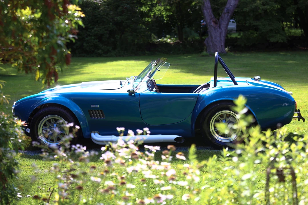 Factory Five Roadster - Image 13 of 31