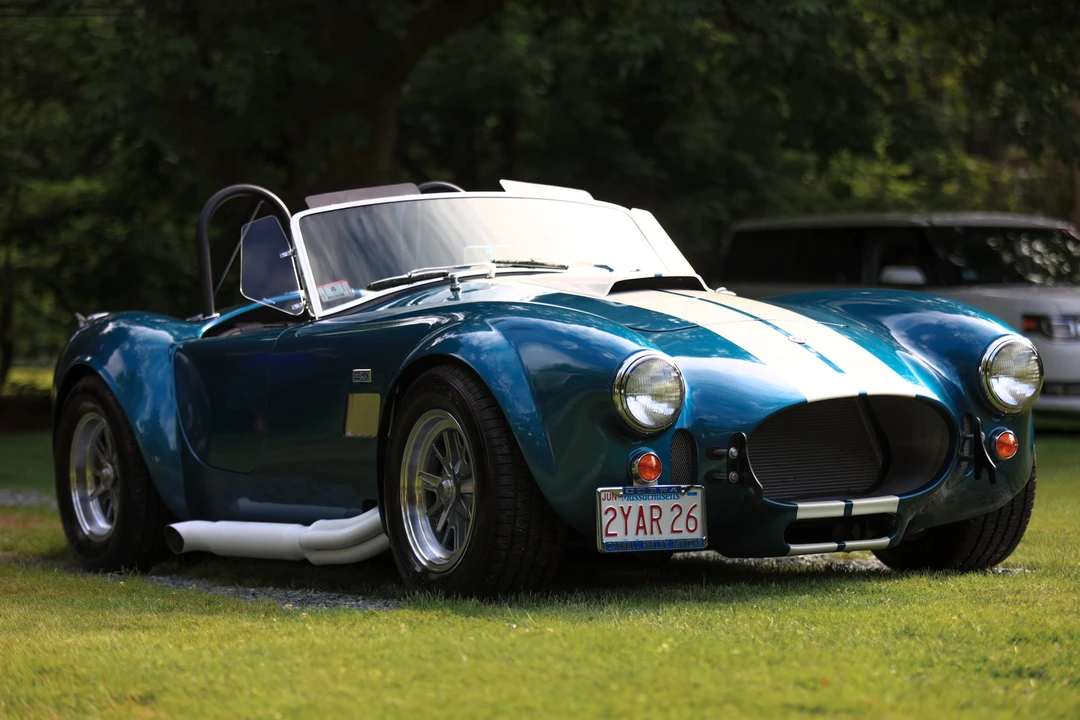 Factory Five Roadster - Image 2 of 31