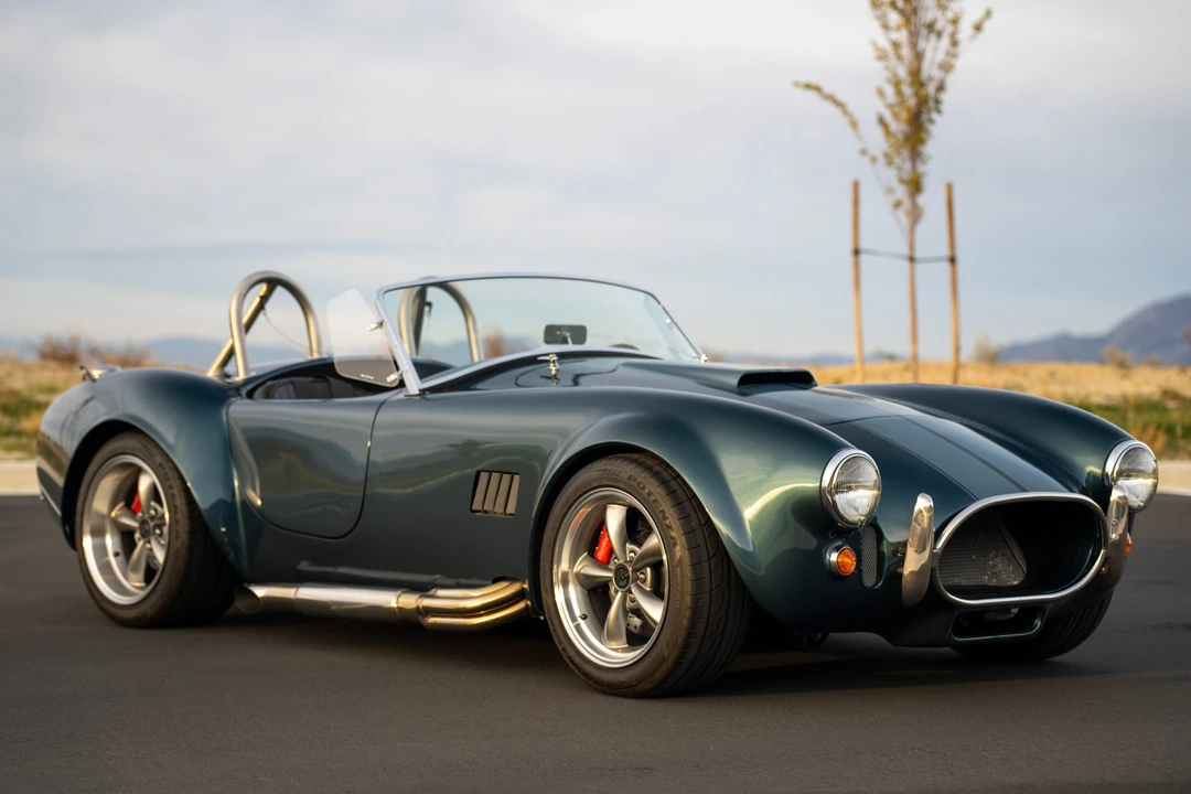 Shelby Cobra Replica - Image 10 of 31