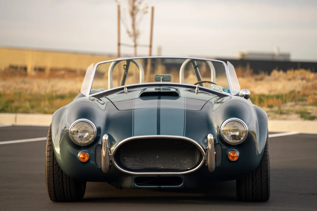 Shelby Cobra Replica - Image 11 of 31