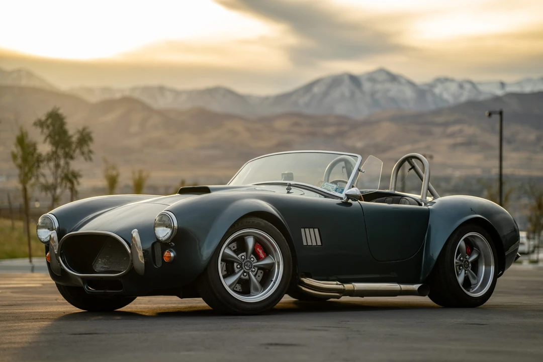 Shelby Cobra Replica - Image 12 of 31