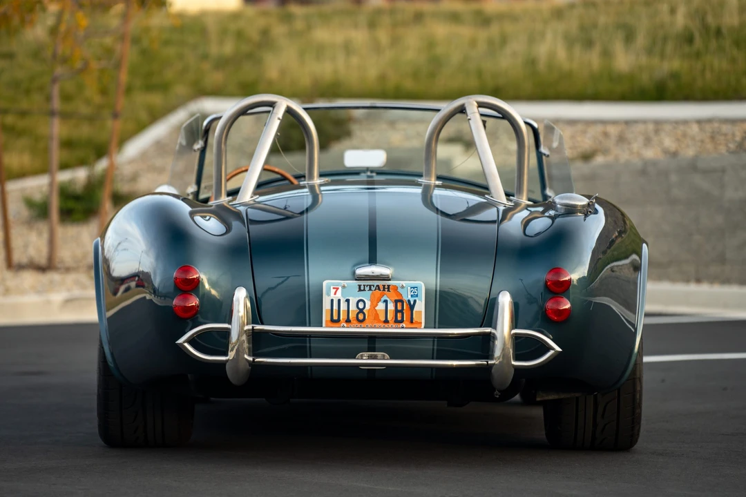 Shelby Cobra Replica - Image 16 of 31