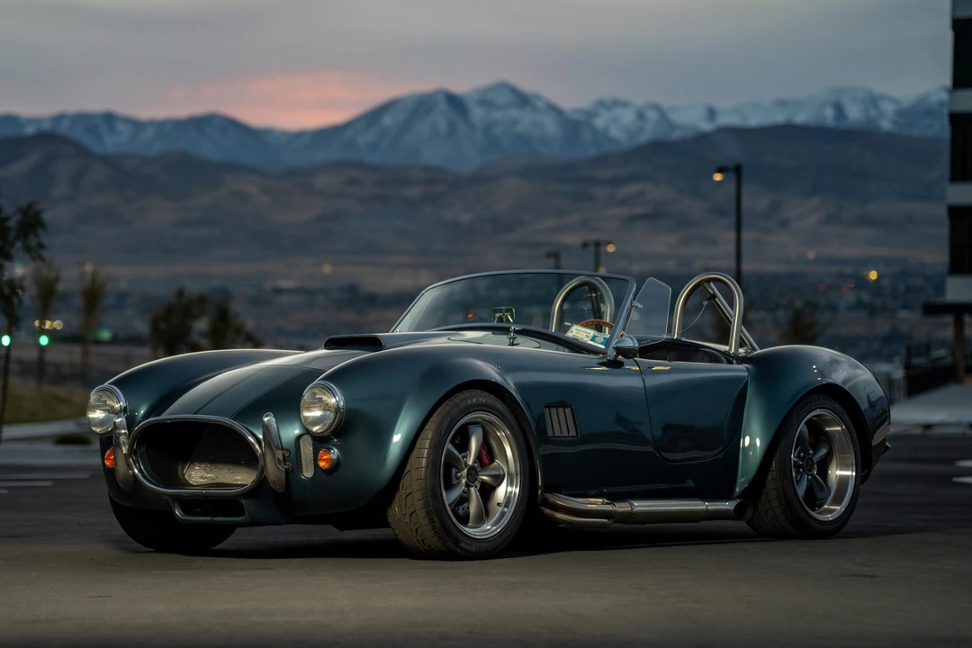 Shelby Cobra Replica - Image 3 of 31