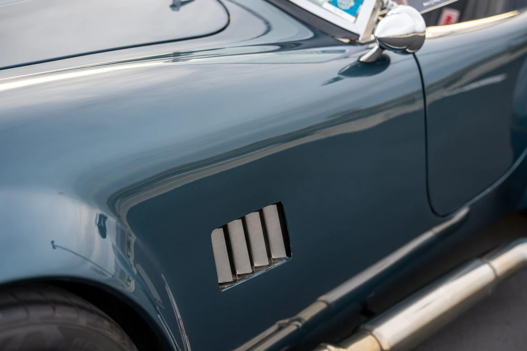 Shelby Cobra Replica - Image 22 of 31