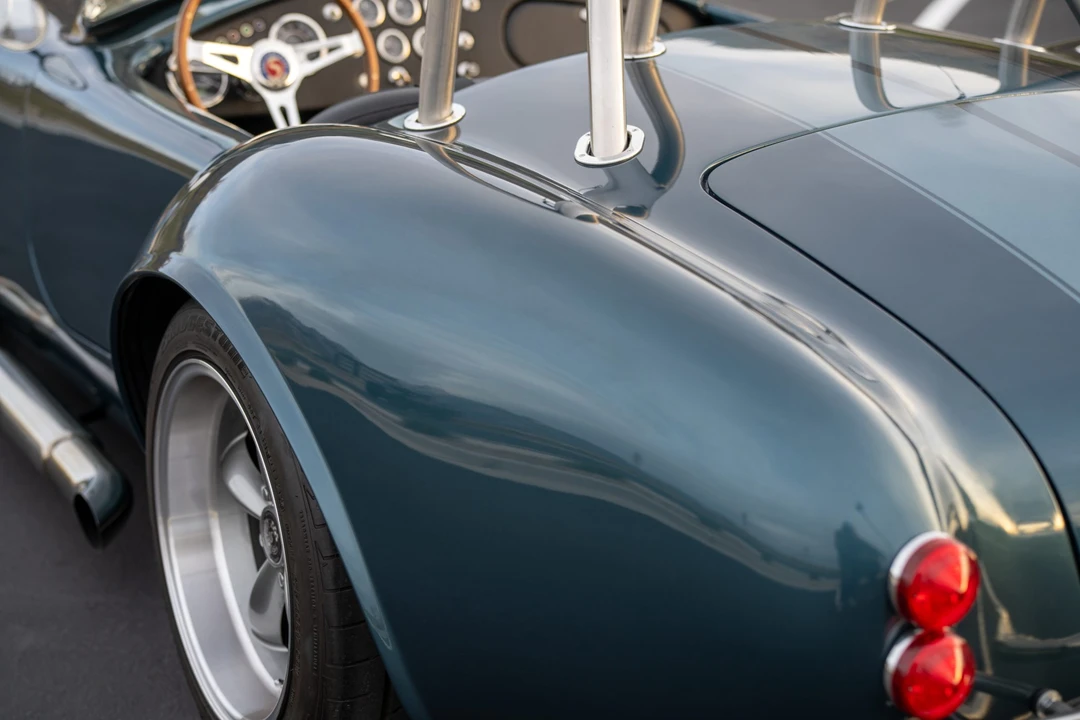 Shelby Cobra Replica - Image 27 of 31