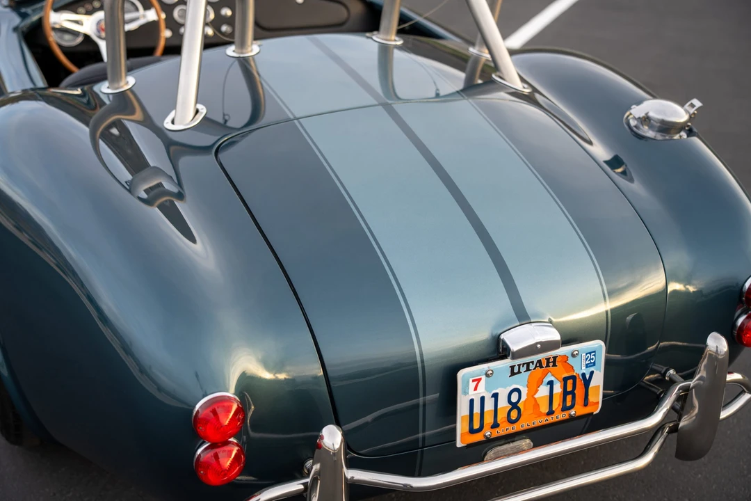 Shelby Cobra Replica - Image 28 of 31