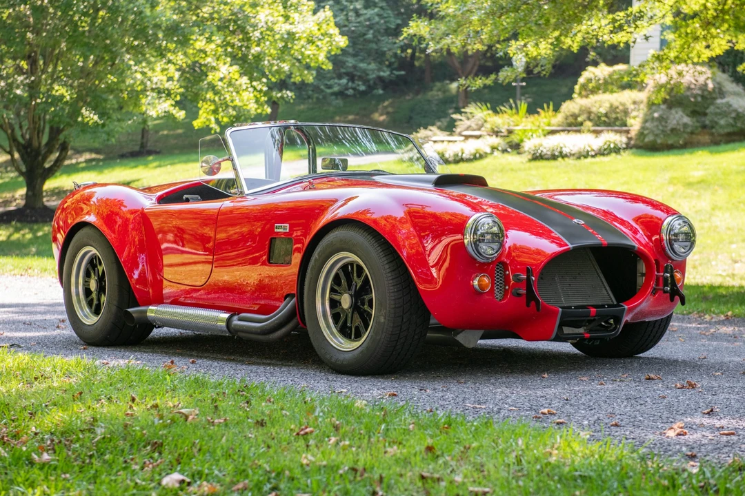 Shelby Cobra Replica - Image 4 of 31