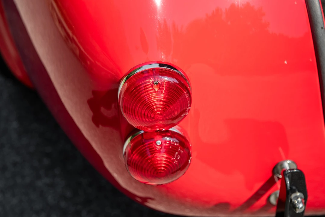 Shelby Cobra Replica - Image 21 of 31
