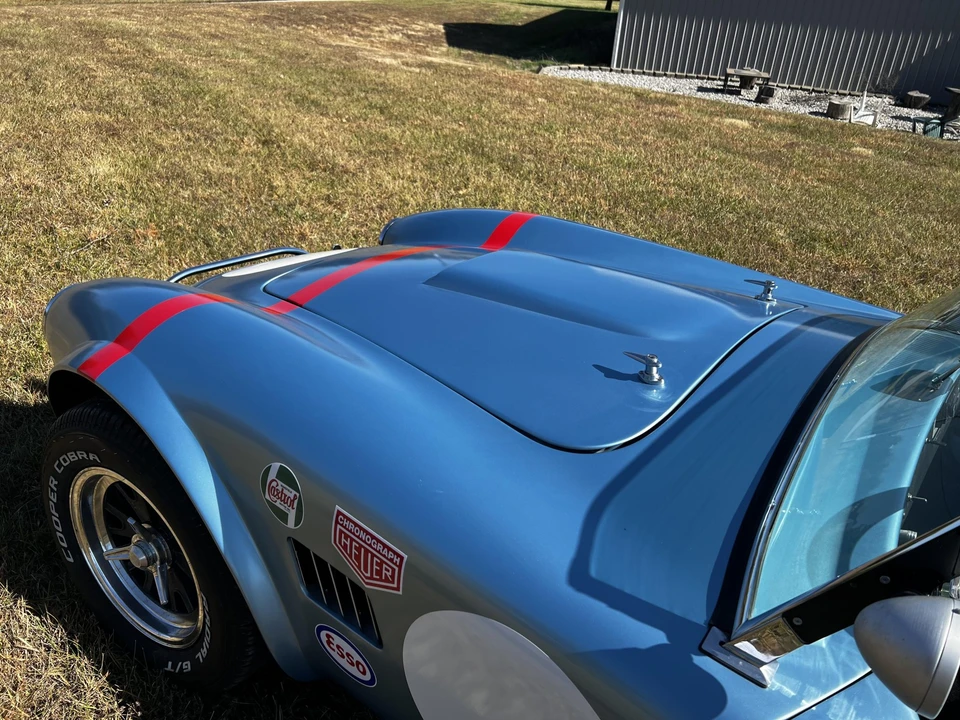 Shelby Cobra Replica - Image 21 of 31