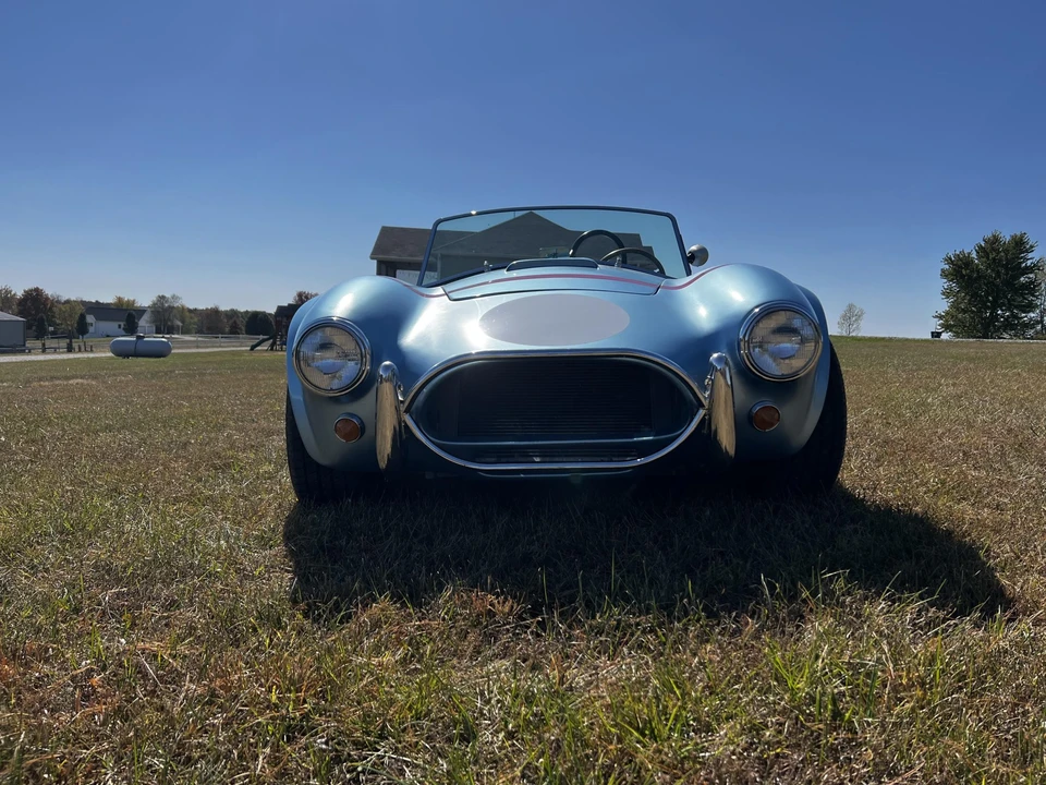 Shelby Cobra Replica - Image 11 of 31