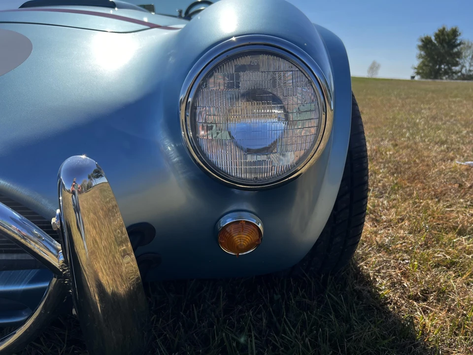 Shelby Cobra Replica - Image 18 of 31