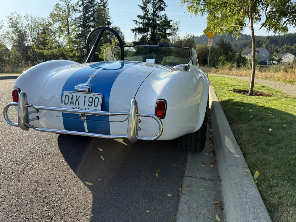 Shelby Cobra Replica - Image 19 of 31