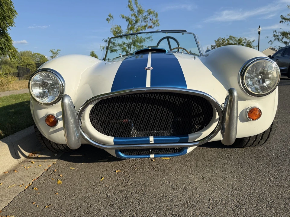 Shelby Cobra Replica - Image 29 of 31