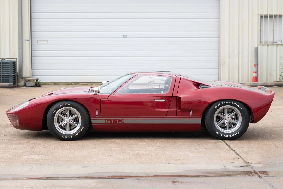 Ford Replica - Image 5 of 31