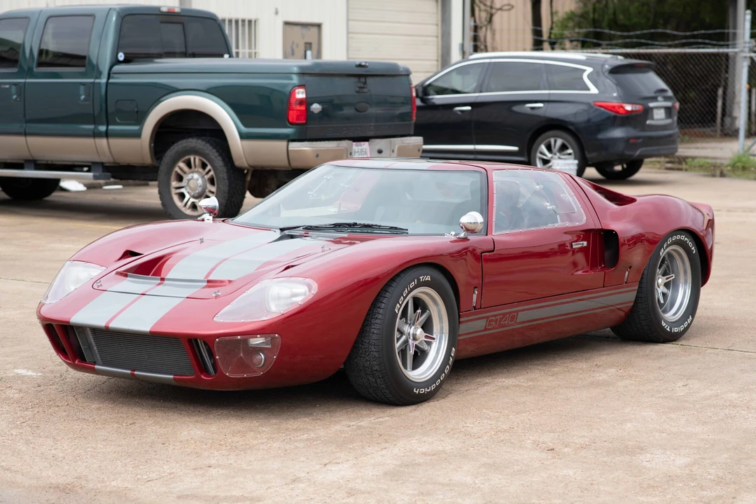 Ford Replica - Image 4 of 31