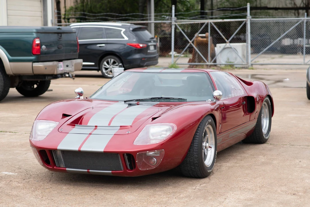 Ford Replica - Image 3 of 31