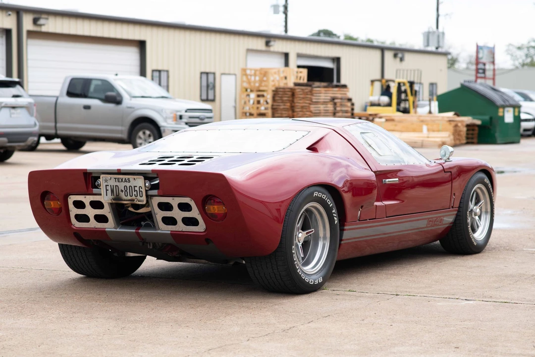 Ford Replica - Image 8 of 31