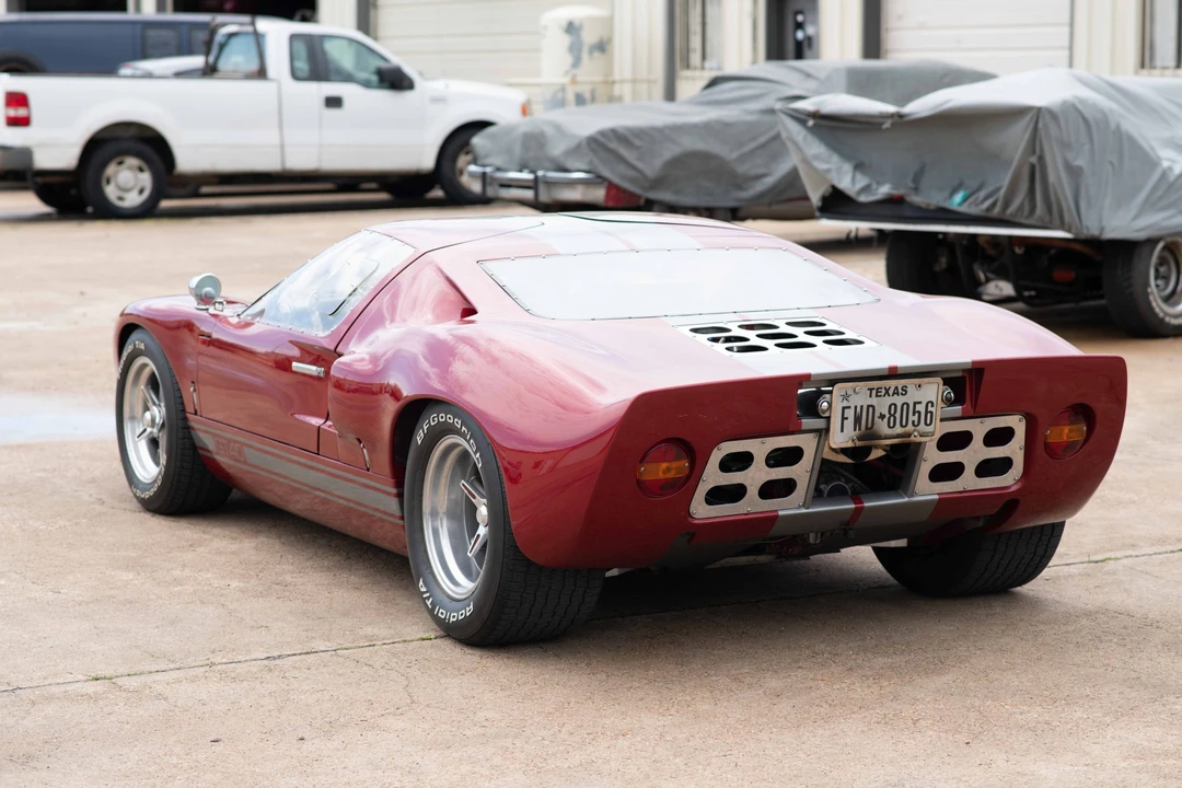 Ford Replica - Image 6 of 31