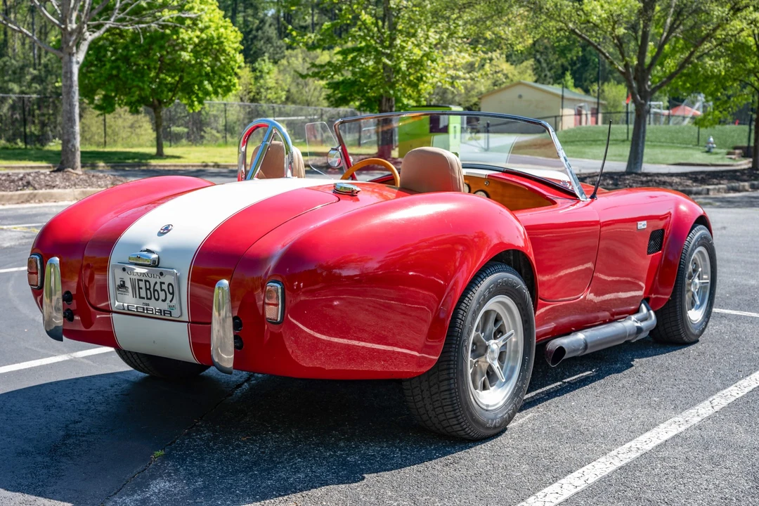 Shelby Cobra Replica - Image 9 of 31