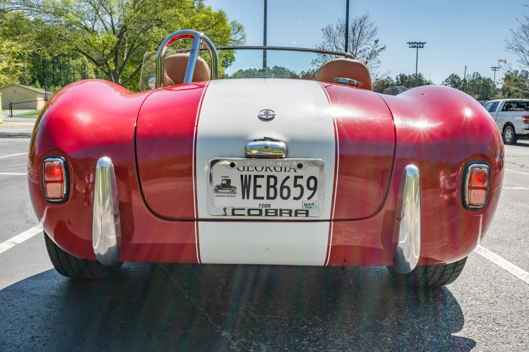 Shelby Cobra Replica - Image 11 of 31