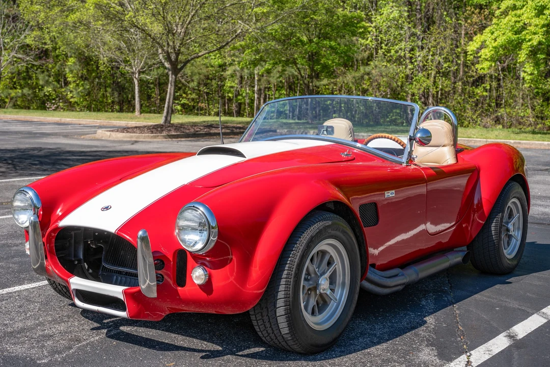 Shelby Cobra Replica - Image 2 of 31