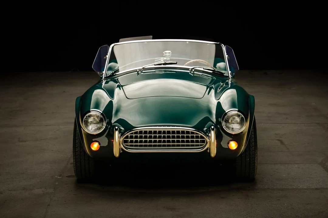 Shelby Cobra Replica - Image 4 of 31