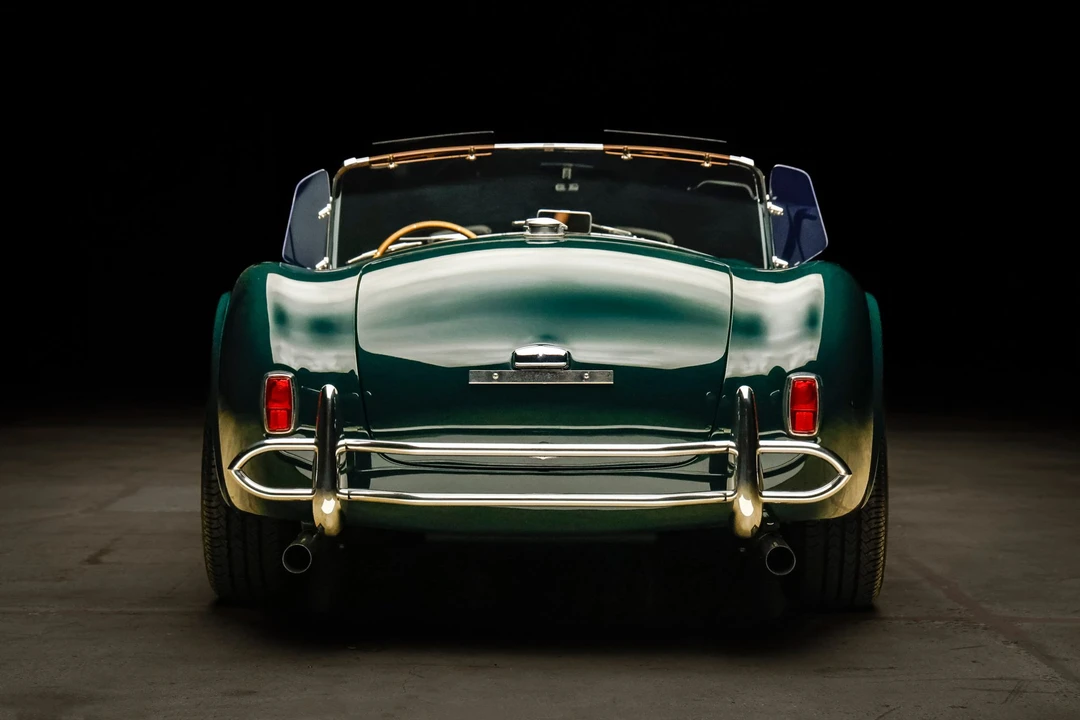 Shelby Cobra Replica - Image 19 of 31